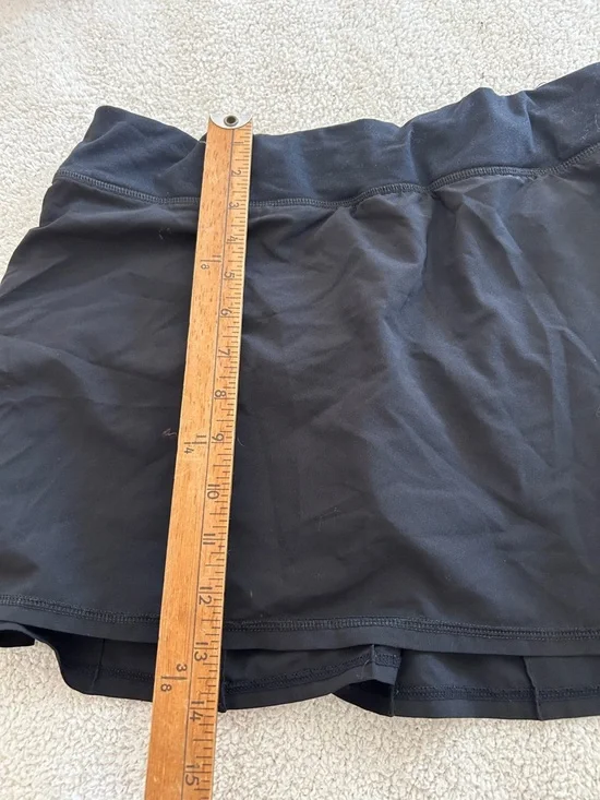 Lululemon pace setter black ruffle tiered skirt skort size 8 - Picture 9 of 10